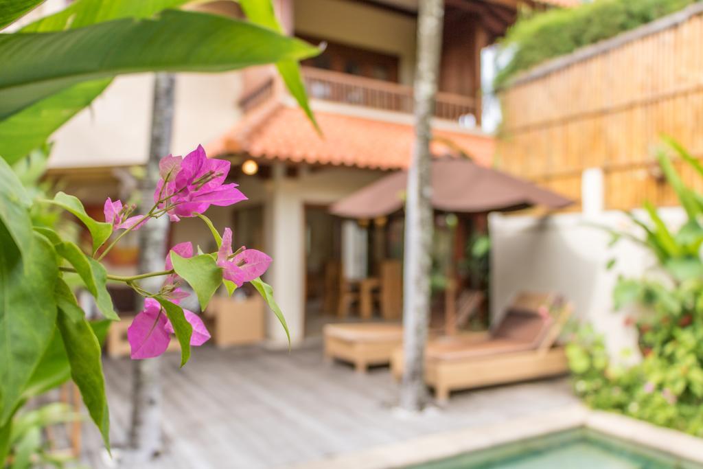 Villa Seriska Seminyak Eksteriør bilde