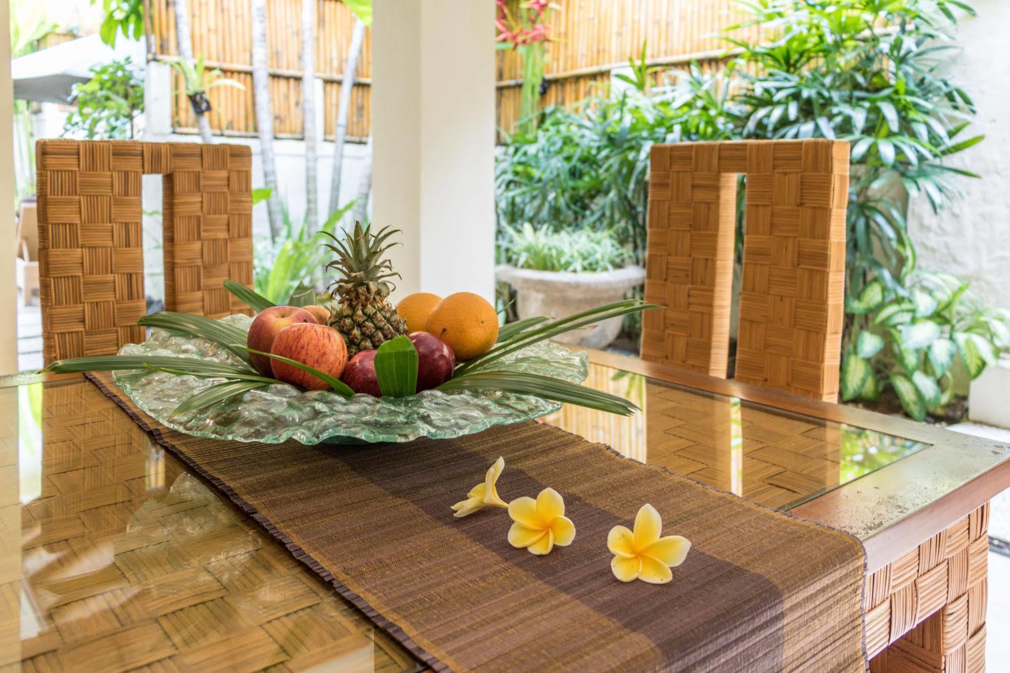 Villa Seriska Seminyak Eksteriør bilde