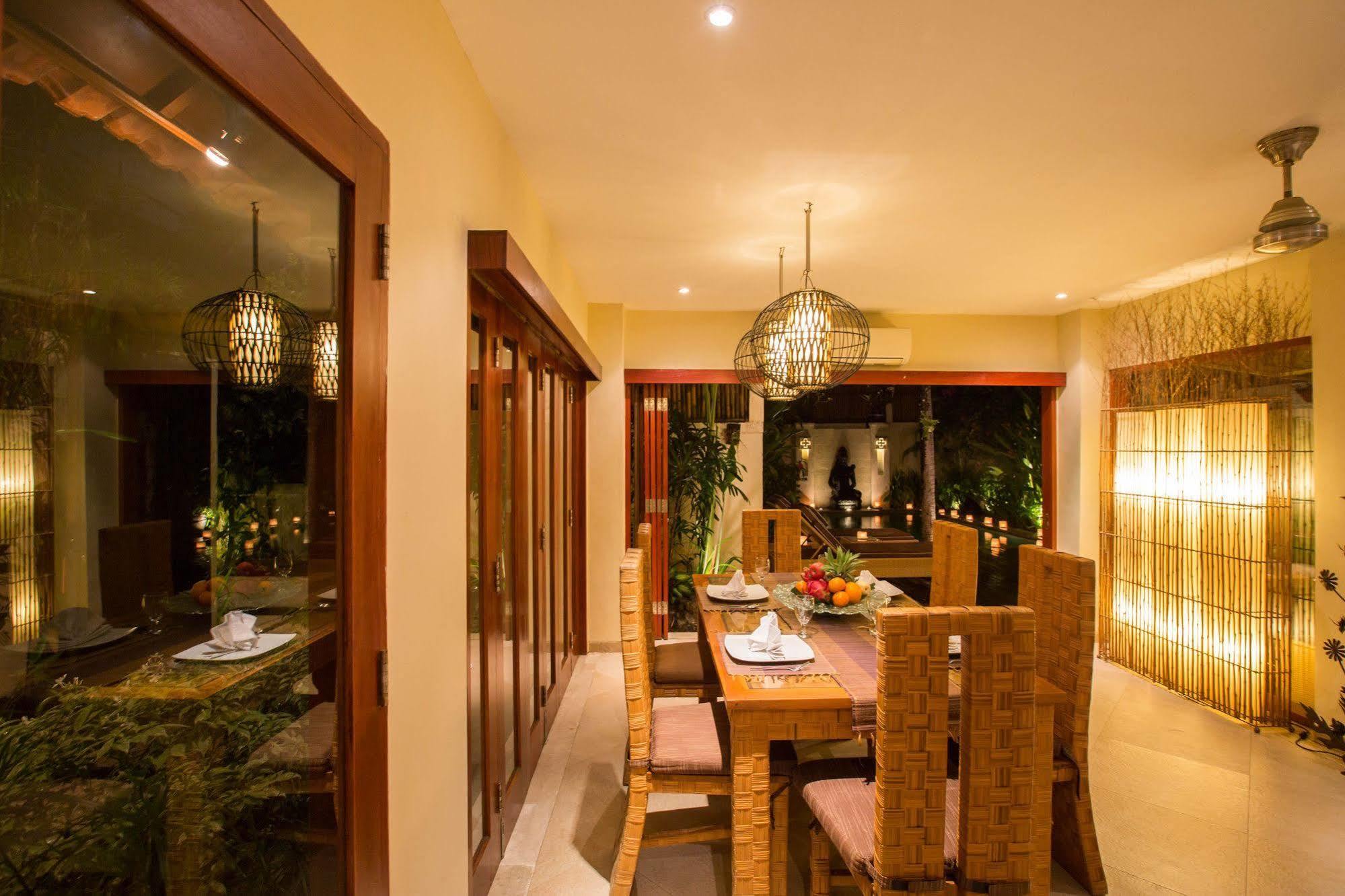 Villa Seriska Seminyak Eksteriør bilde