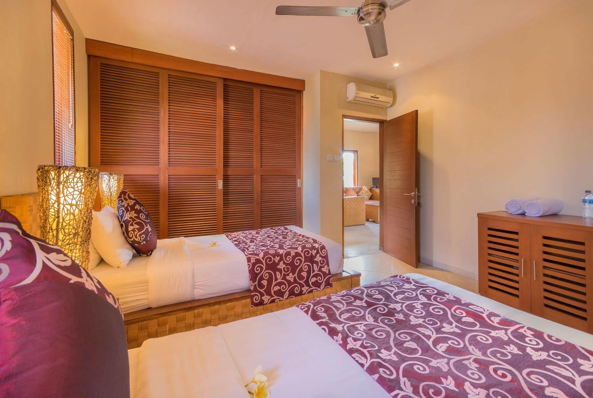 Villa Seriska Seminyak Eksteriør bilde